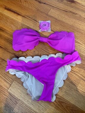 Vanilla/Beach Magenta Scalloped Bandeau Bikini Set
